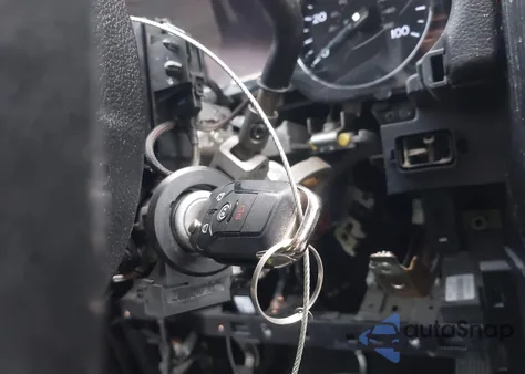 2019 Ford F-250 Lariat z USA, uszkodzony, nr VIN 1FT7W2B60KED06423